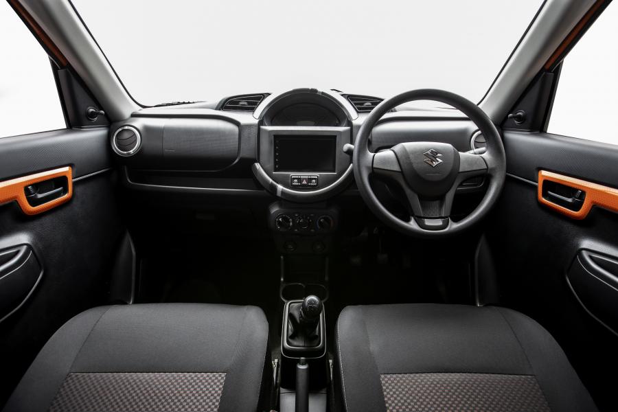 Торпедо Suzuki S-Presso 2020 года  (ZA) (фото 9 из 40)